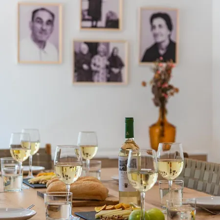 Joan - Plusholidays كاليبي