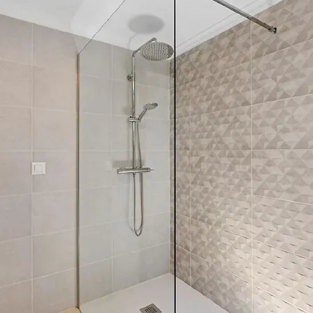 Joan - Plusholidays * Calp