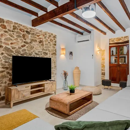 Villa Joan - Plusholidays