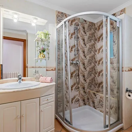 Villa Joan - Plusholidays *