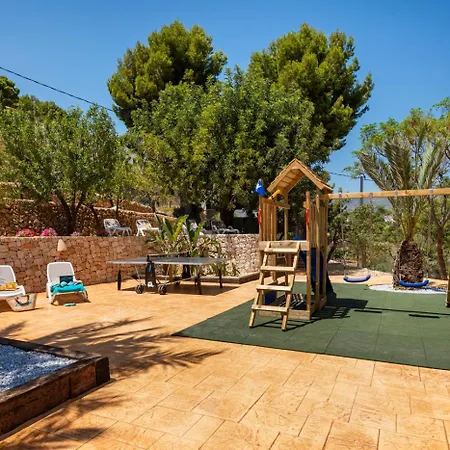 Joan - Plusholidays Villa Calp