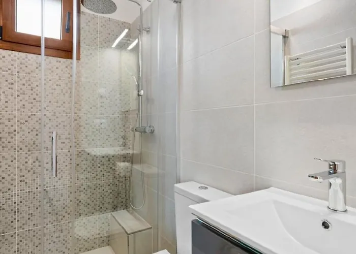 Joan - Plusholidays Calpe