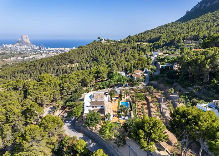 Joan - Plusholidays Calpe