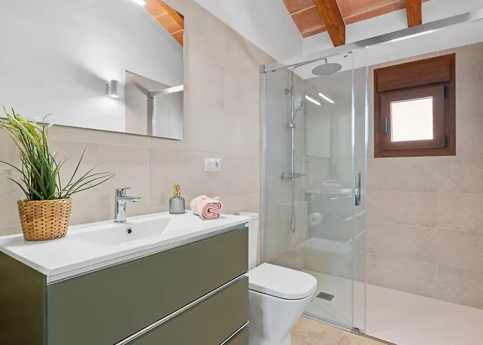 Joan - Plusholidays * Calpe